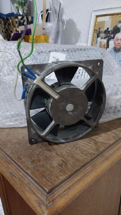 Вентилятор на220 вольт размеры 13/13см