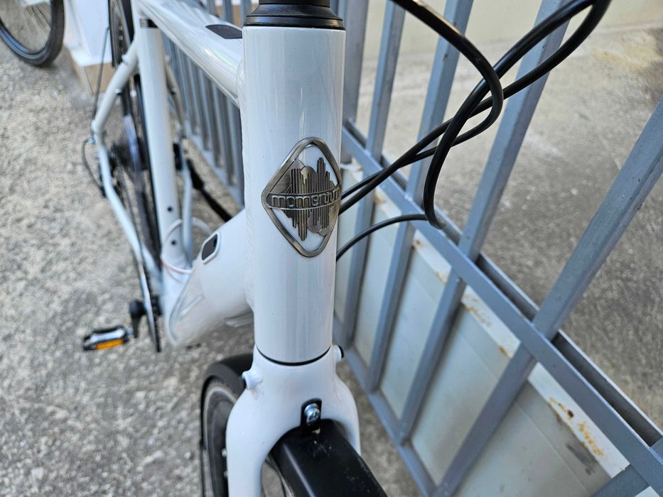 Електрически велосипед 28 цола MOMENTUM VOYA E+3