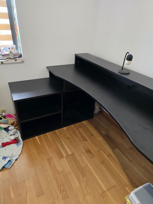 Birou gaming interschimbabil