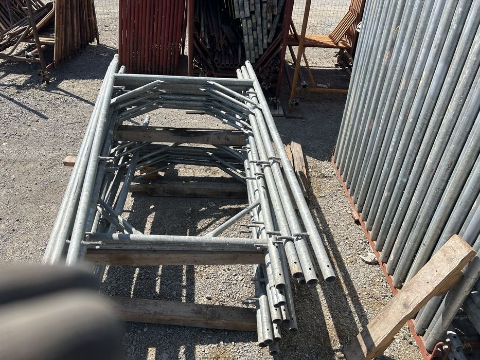 Поцинковано италианско фасадно скеле оригинално топ цена