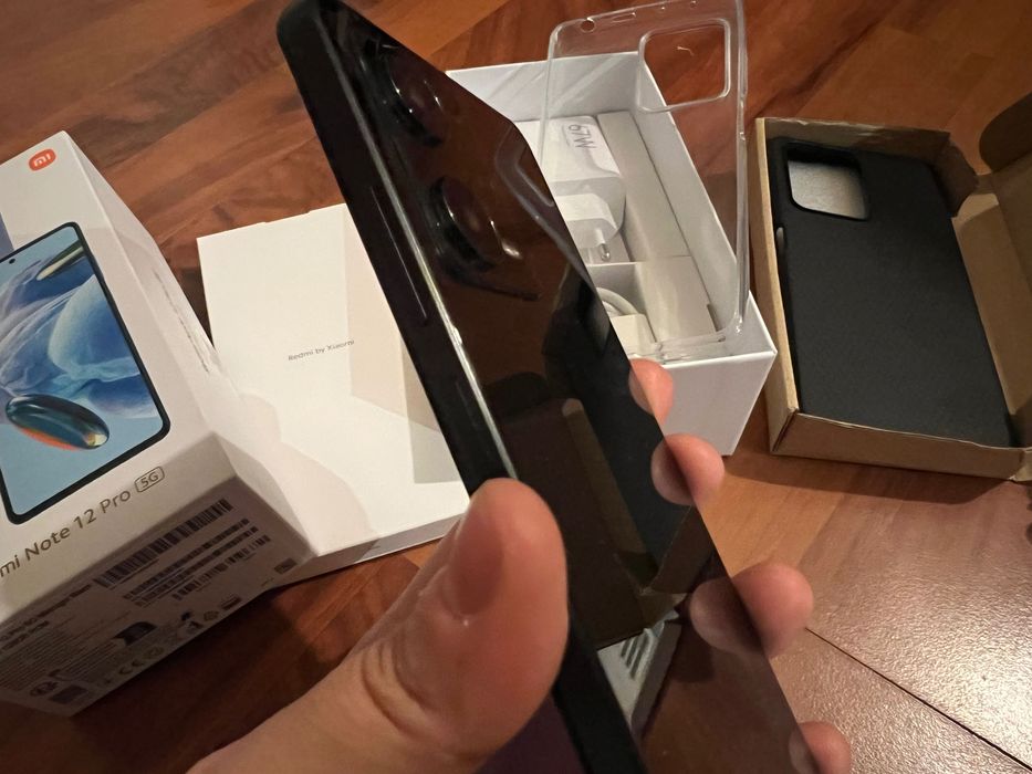 Xiaomi Redmi Note 12 Pro 5G / 128 GB + Accesorii