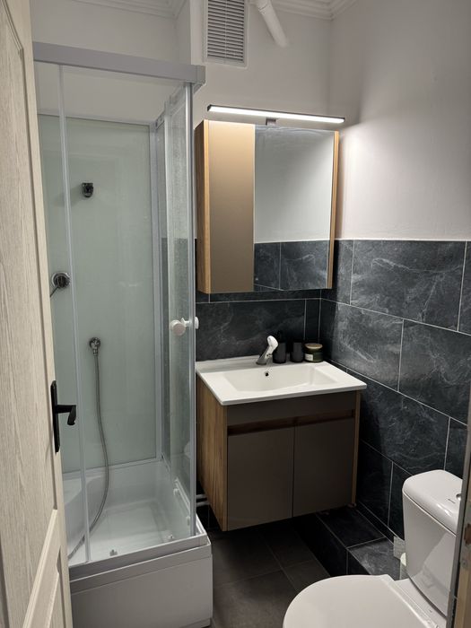 inchiriez garsoniera