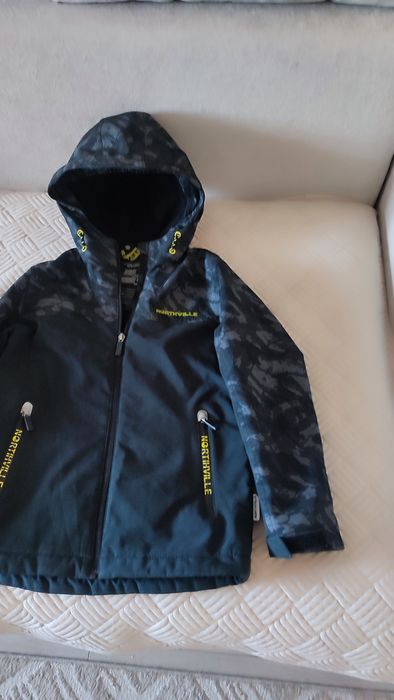 Куртка на мальчика демисезонная