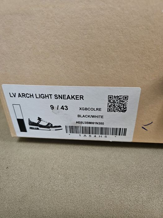 Мъжки обувки louis vuitton