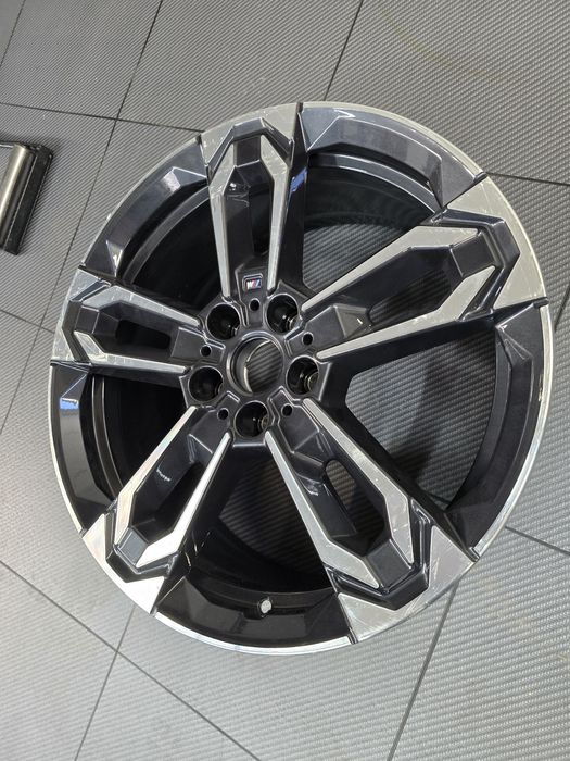 ОРИГИНАЛНА BMW 19” Джанта за X1 U11 / iX1