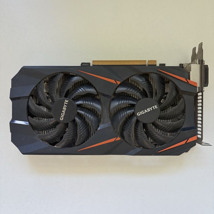 Продам видеокарту NVIDIA GeForce  1060 3 GB