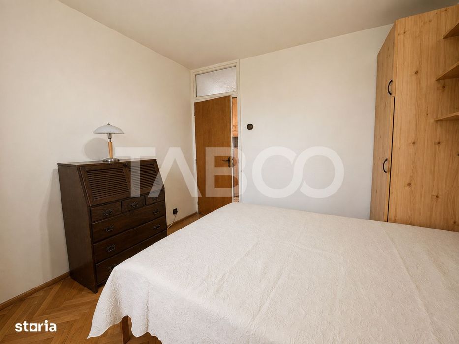 Ap 3 camere 2 bai 2 balcoane pivnita etaj 2 Str.Rusciorului Lidl Cibin