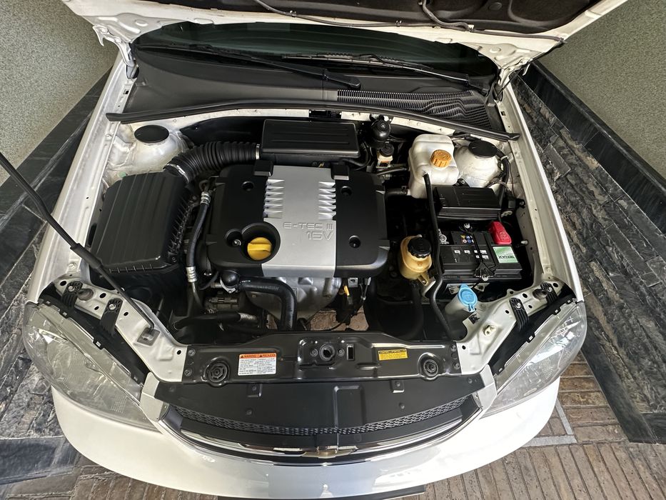 Продается Lacetti 1.8  Chevrolet