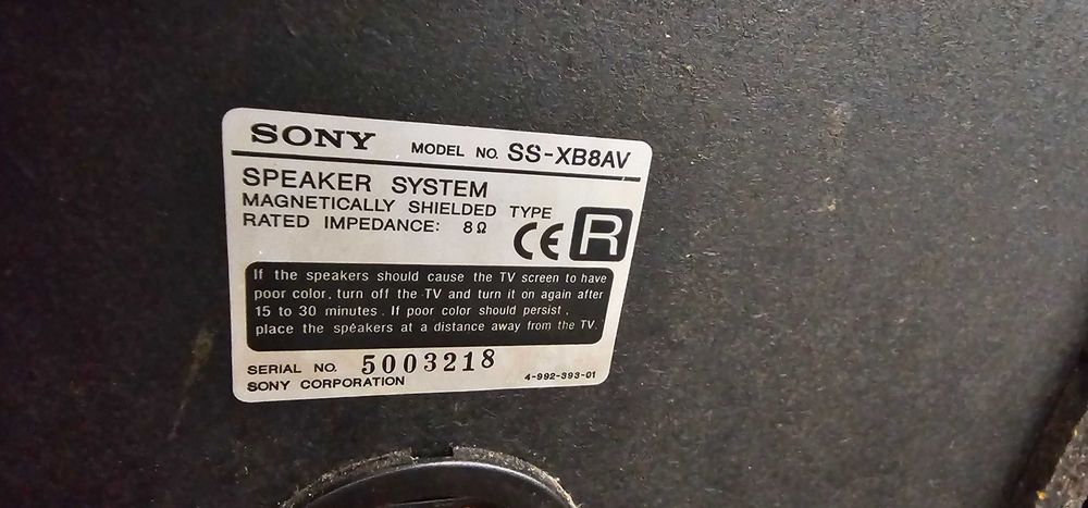 Boxe Sony  SS XB8AV ,