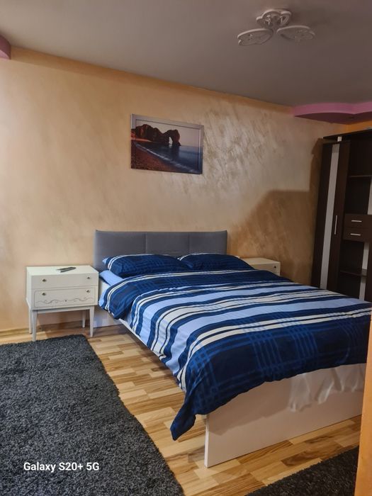 Garsonieră de închiriat