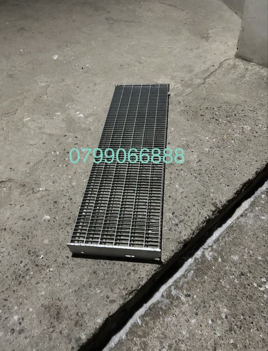 Trepte zincate 85x25