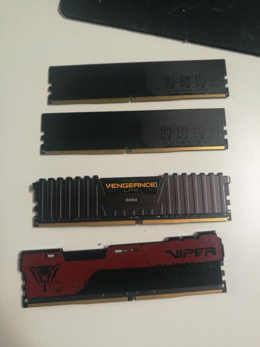 Vand ram 2x8 1x16 DDR4