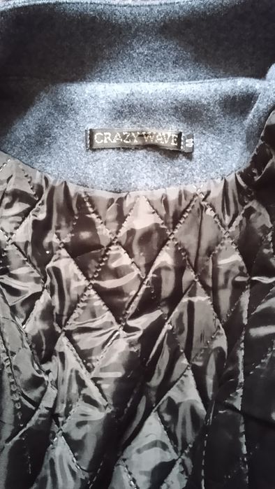 Пальто женское продаю