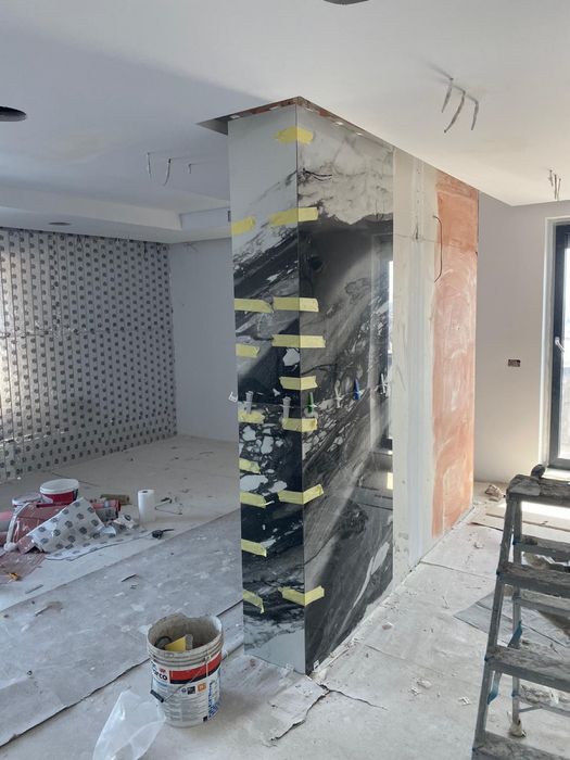 Execut constructi