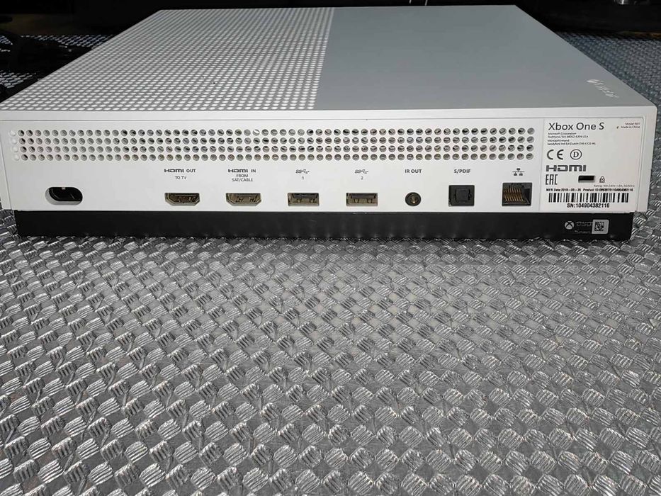 Xbox   One S   1TB