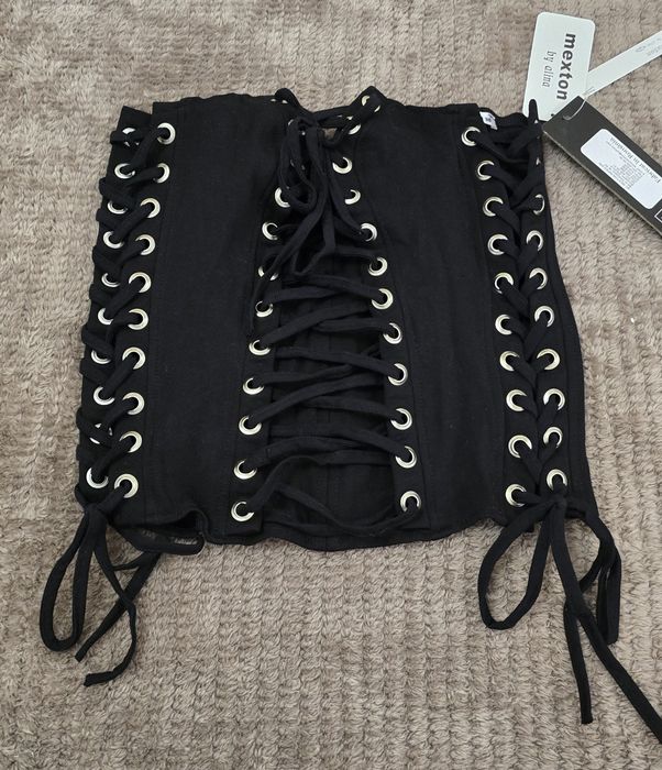 Set Mexton nou cu etichetă – Corset + Blugi scurți