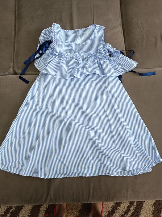 Платья, сарафаны новые 46 размер