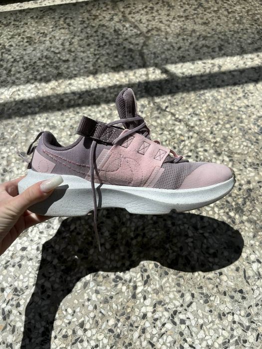 Дамски маратонки NIKE