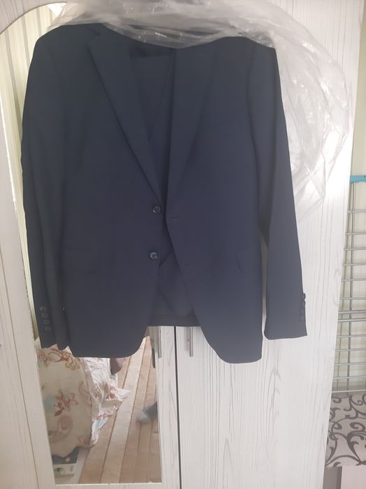 Продам чистый одежду