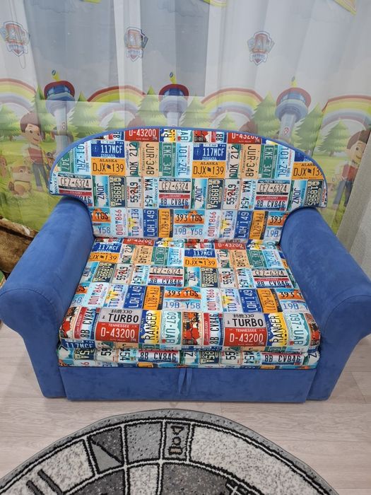 Продам маленькийдиванчик