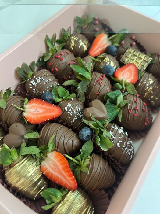 клубника в шоколаде