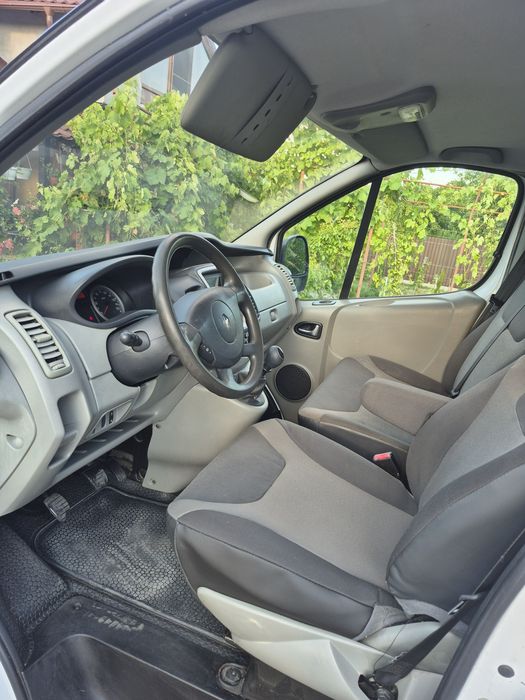 Renault trafic 2012