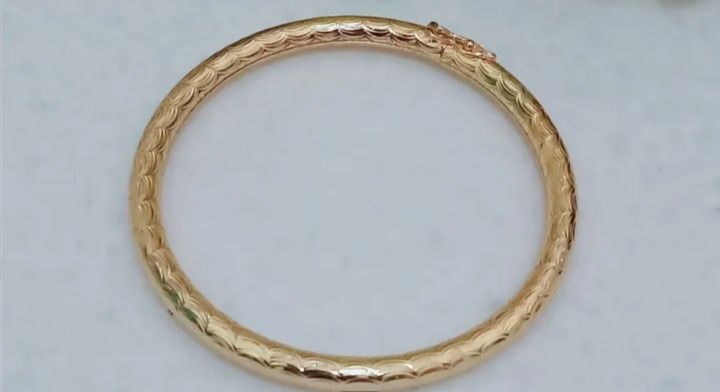 Браслет новый 585