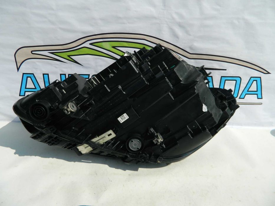 Far dreapta full led Bmw Seria 1 F40 model 2019-2021 cod 9482808