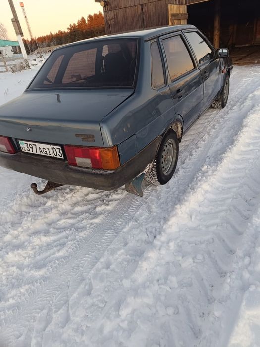 ВАЗ-21099 автомобиль