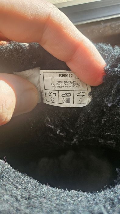 Ugg originale marimea 34 si 35