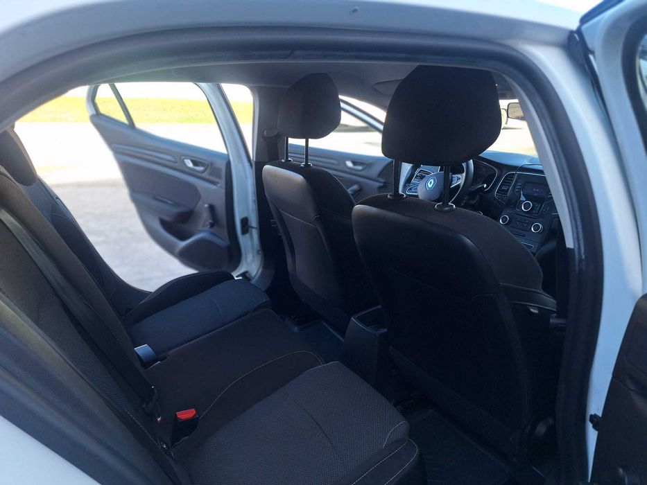 Vand Renault Megane 1.5 diesel, 90 CP, an 2017
