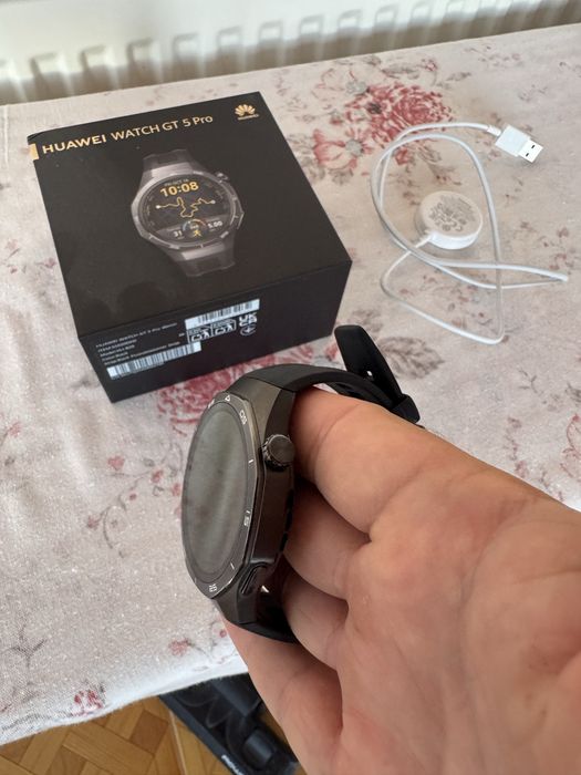 Vând ceas HUAWEI Watch GT  5 Pro