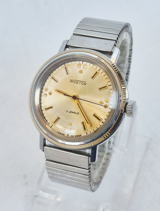 Ceas bărbătesc Wostok 011158, vintage, mecanic, fabricat în URSS, din oțel inoxidabil, rezistent la apă (WR), 17 rubine.