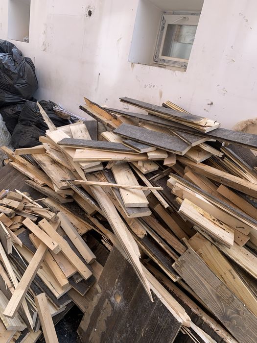 Доски на дрова бесплатно, самовывоз