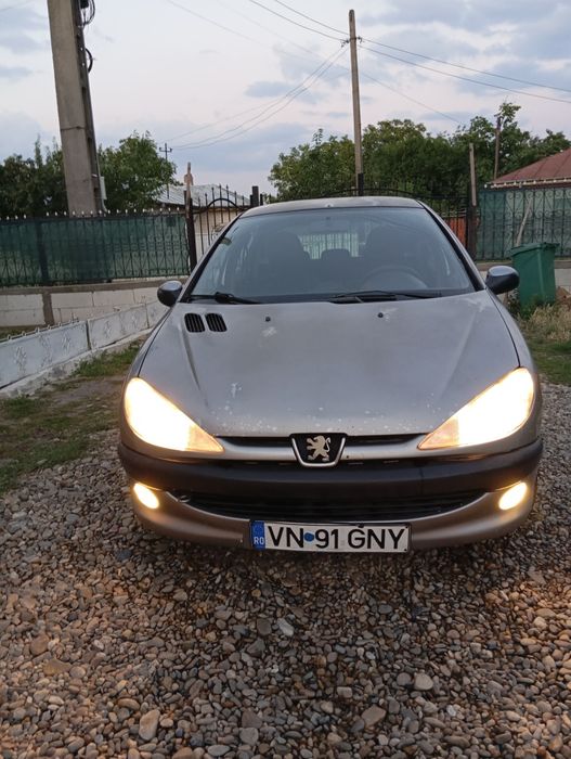 Peugeot 206 1.4 diesel 2500 lei