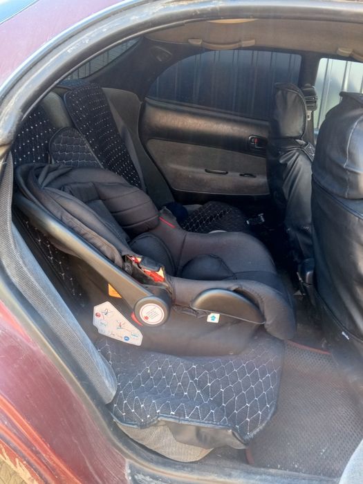 Продам машину Toyota Corolla