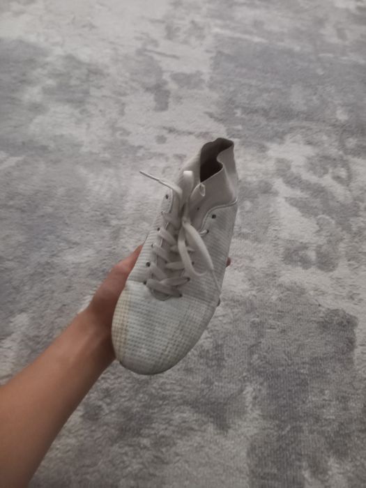 Futbol butsi 37 razmer