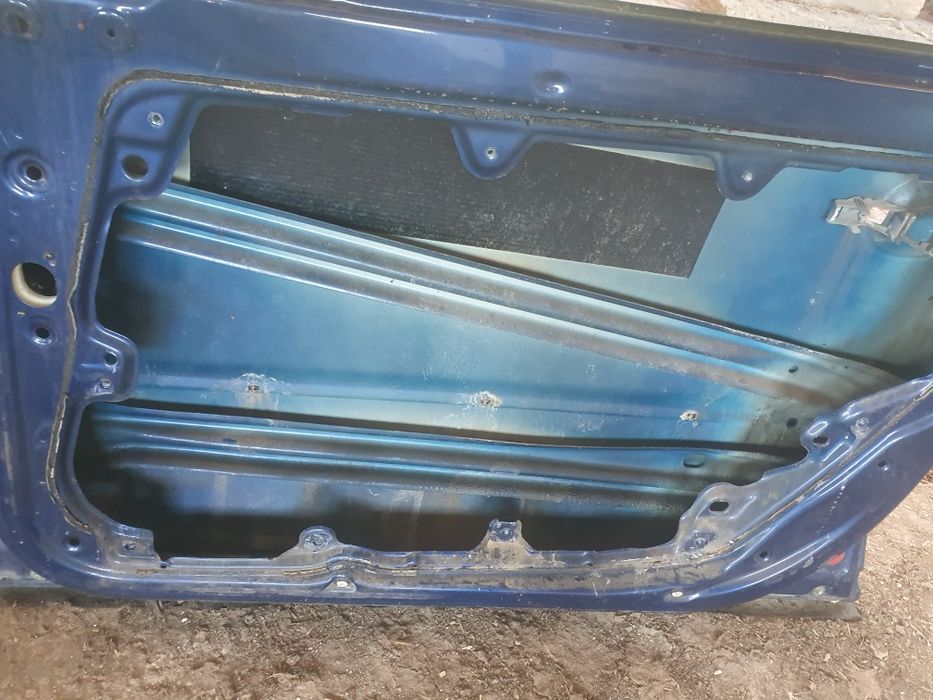 Предна дясна врата VW Passat 5.5