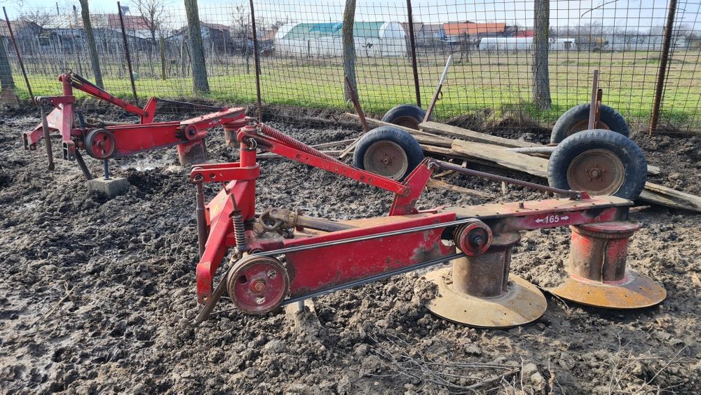 Vând utilaje  agricole 
Plug 2 brazde romanesc 
Cositoare turceasca 
G