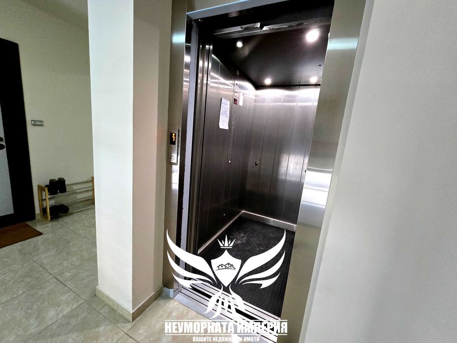 Под наем нов тристаен 130кв., 6 ет. в гр.Асеновгрд, широк център