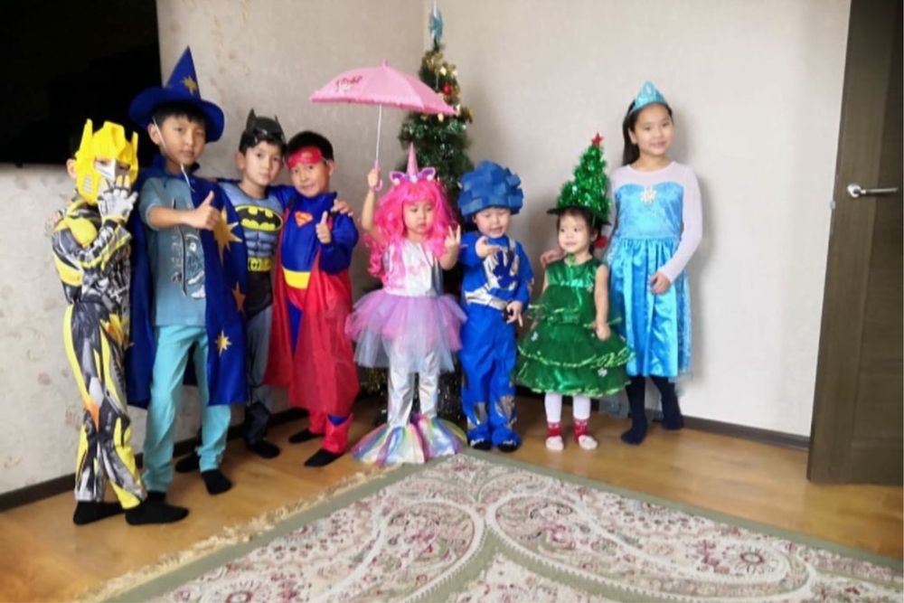 Прокат новогодних костюмов