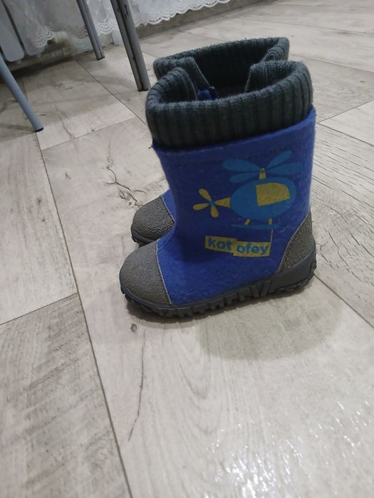 Продам валенки Котофей