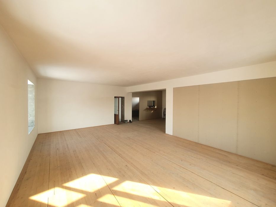 Дом учун молжалланган бино сотилади