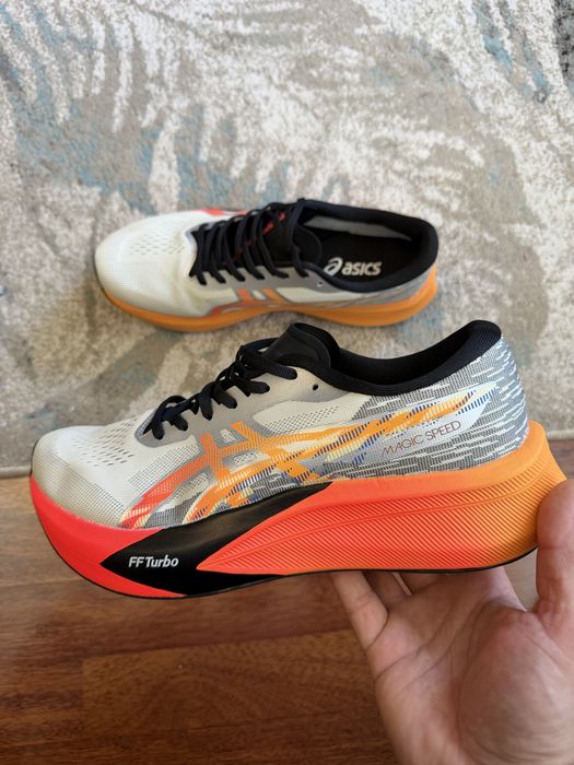 Asics magic speed 4  size  41,42 ,43