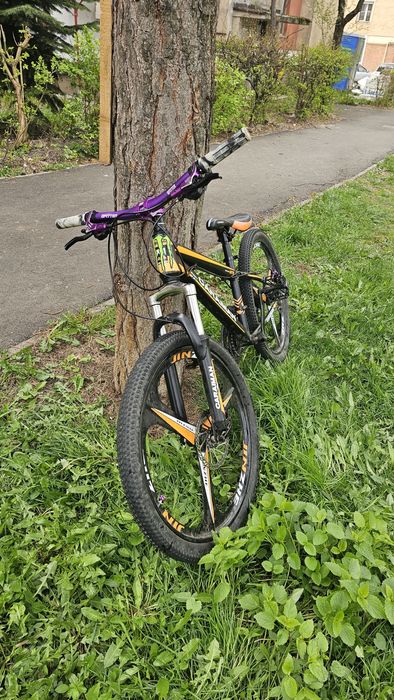 Vând bicicleta caraiman