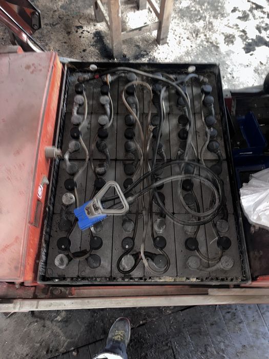 Baterie tractiune stivuitor / panouri fotovoltaice 925 kg