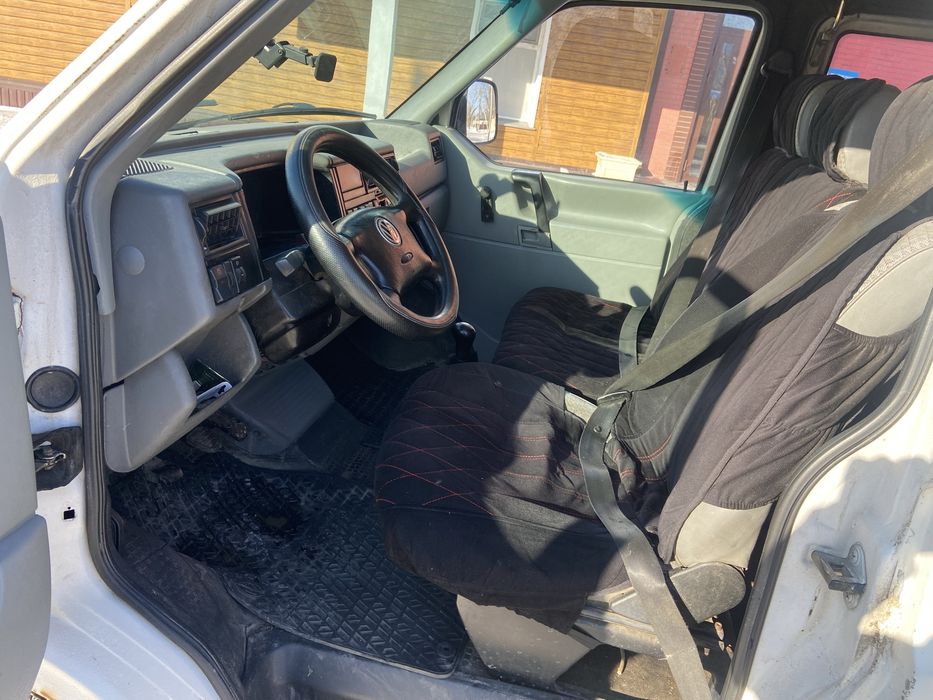 Продам минивен т 4