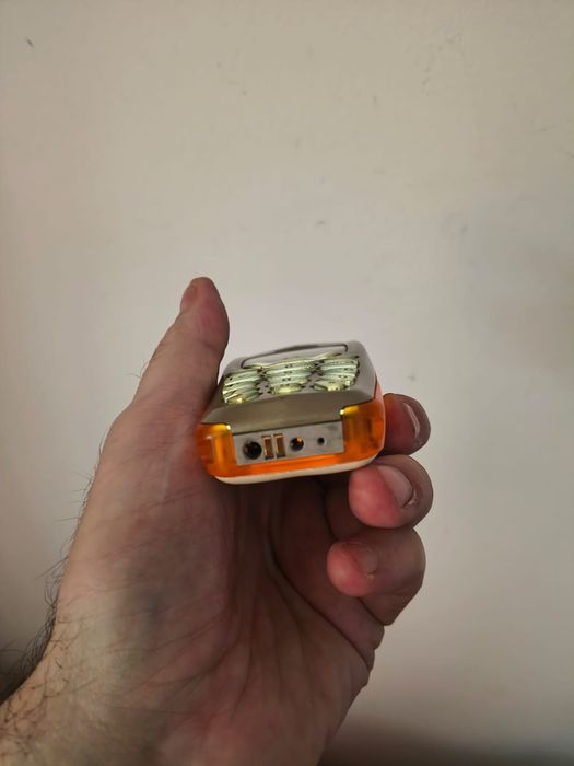 Nokia 3510i ( decodat,)