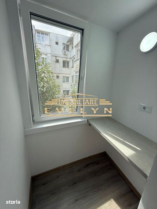 De vanzare apartament tip studio, 30 mp, etaj 2, zona Parcul
