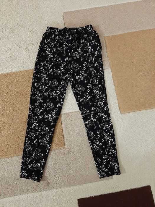 Pantaloni noi reserved, mărimea 34 (xs)